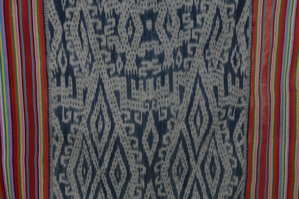 Ikat Timor bleu indigo