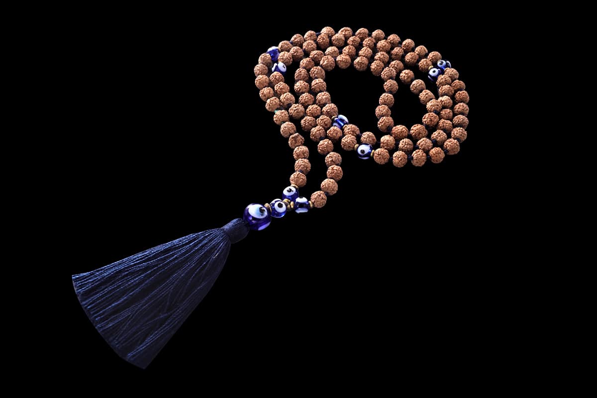 Oeil de turc et rudraksha